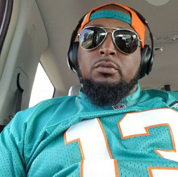 Meet your Posher, Markel - Picture 1 of 1